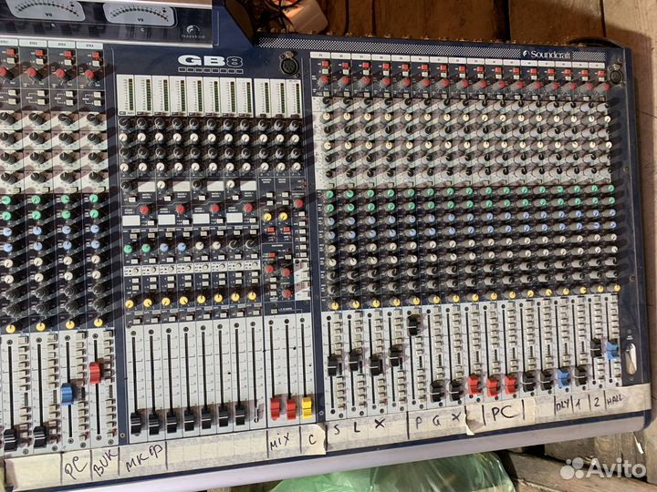 Пульт soundcraft GB8-48