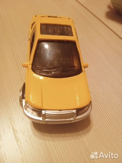 Машинки металлические пакетом