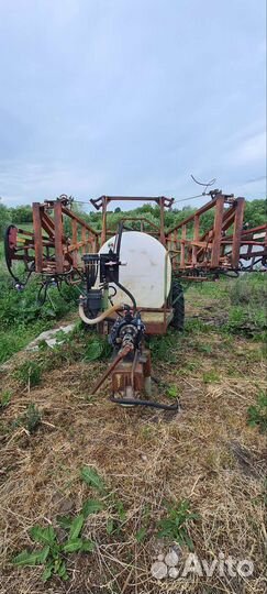 Опрыскиватель Агротех-Гарант ОПГ-2000-21М, 2010