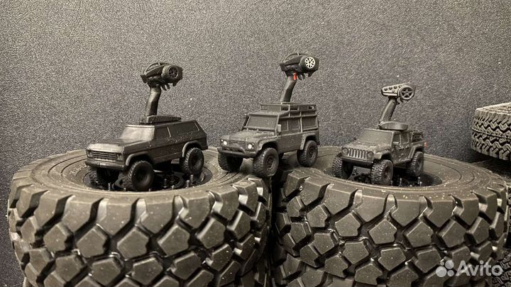 Модели 1/100 Traxxas TRX-4 и Axial SCX-10 III