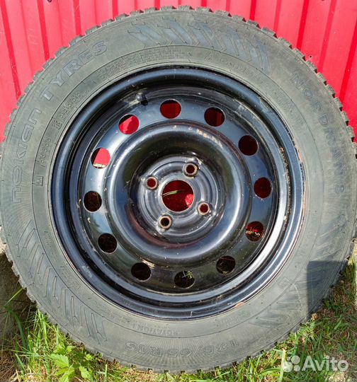 Nokian Tyres Hakkapeliitta 8 185/65 R15