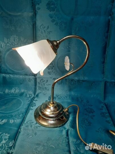 Настольная лампы