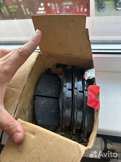 Тормозные колодки TRW GDB3392