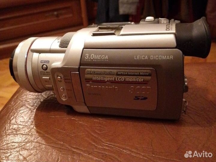 Цифровая камера Panasonic NV - MX500