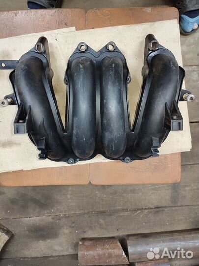 Впускной коллектор VAG