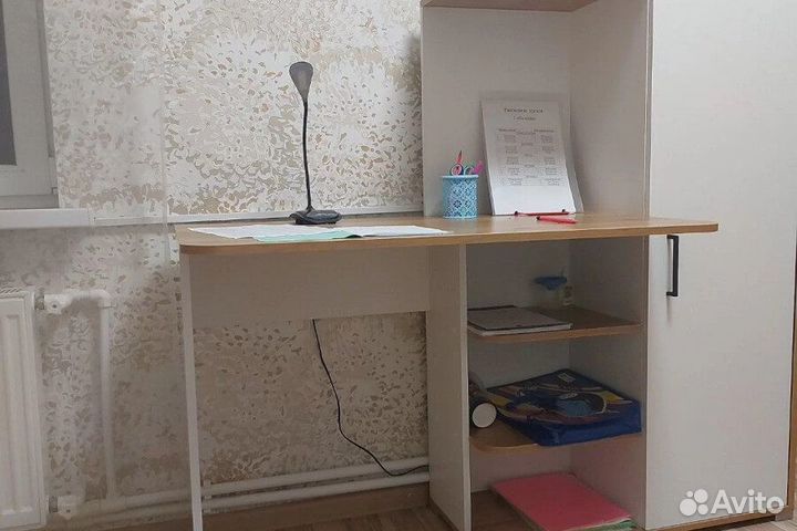 Стол компьютерный