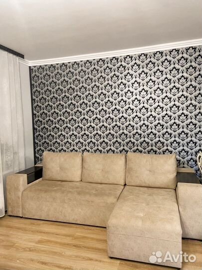 Большой угловой диван раскладной бу