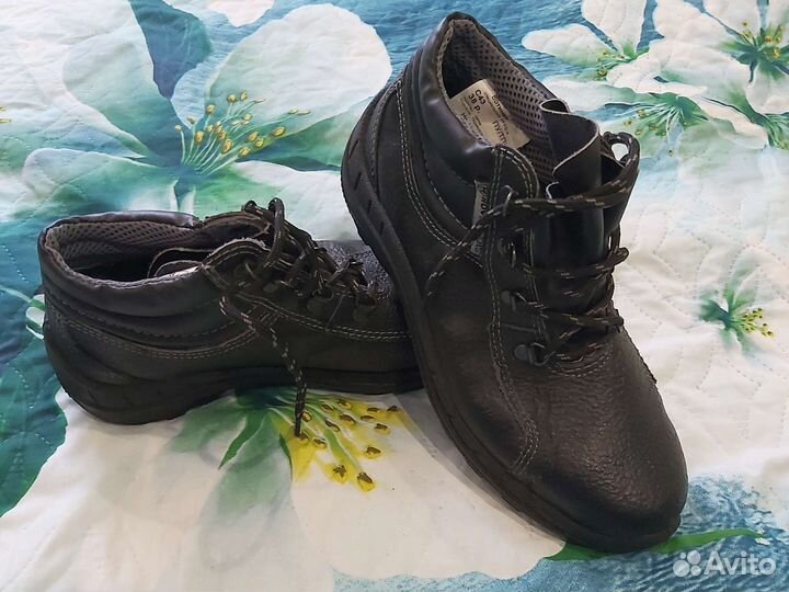 Ботинки рабочие 38 39