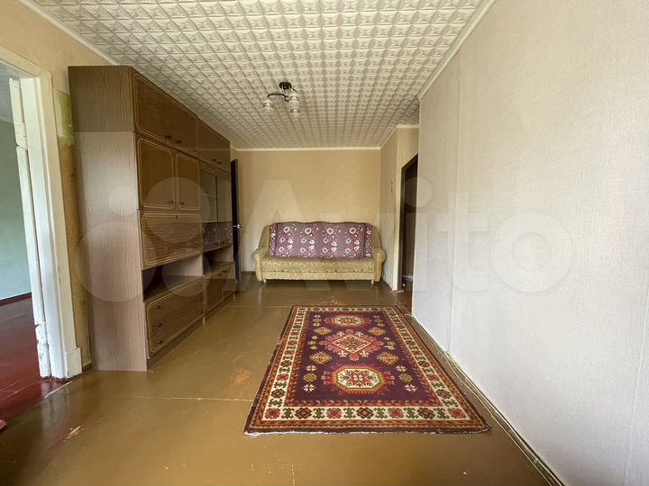 2-к. квартира, 40 м², 2/4 эт.