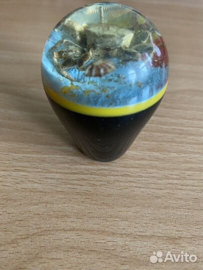 Винтажный несессер и набалдашник на передачу