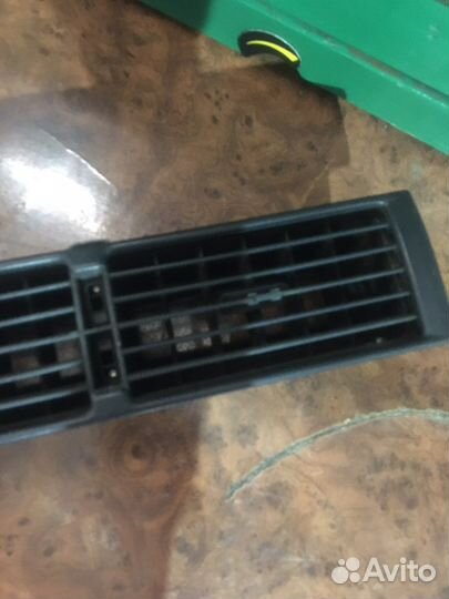 Дефлекторы воздушный Mercedes W140