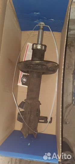 Стойки Chevrolet cruze передние