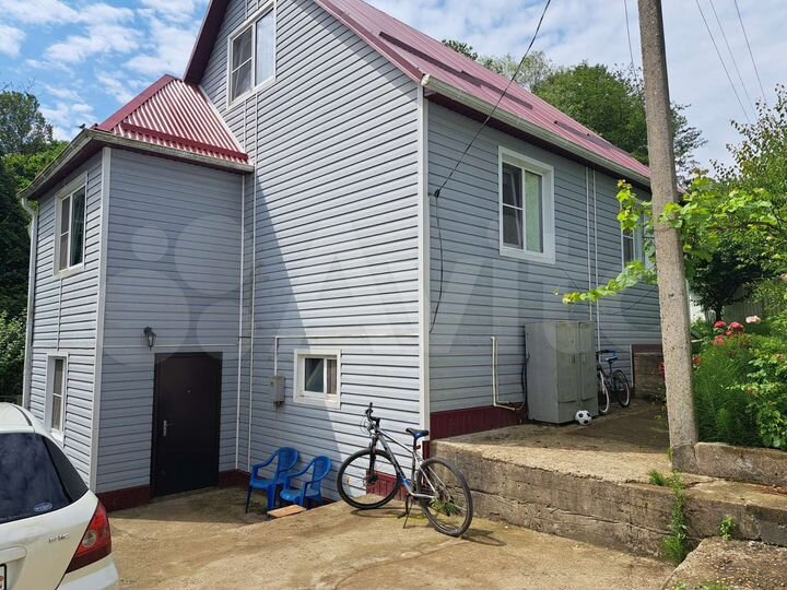 Дом 122 м² на участке 4 сот.