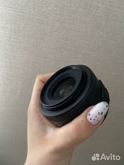 Nikon 35mm F/1.8G Af-S Dx Nikkor