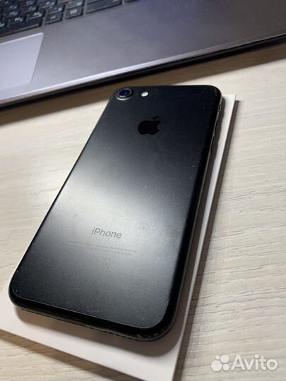 iPhone 7, 32 ГБ