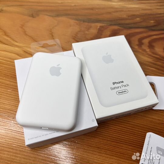 Беспроводная зарядка MagSafe Battery Pack