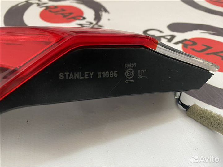 Стоп сигнал (П) задний левый Honda Fit GP5 LEB