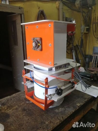 Дозатор весовой фасовщик гравитационный