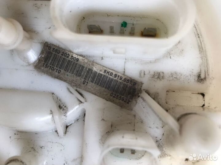 Топливный насос Audi A5 8T cdnc 2010