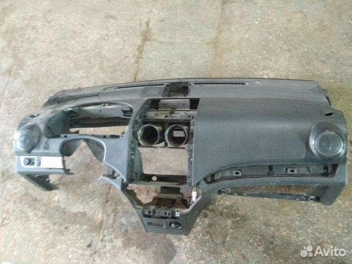 Торпедо Chevrolet Aveo T250 + подушка