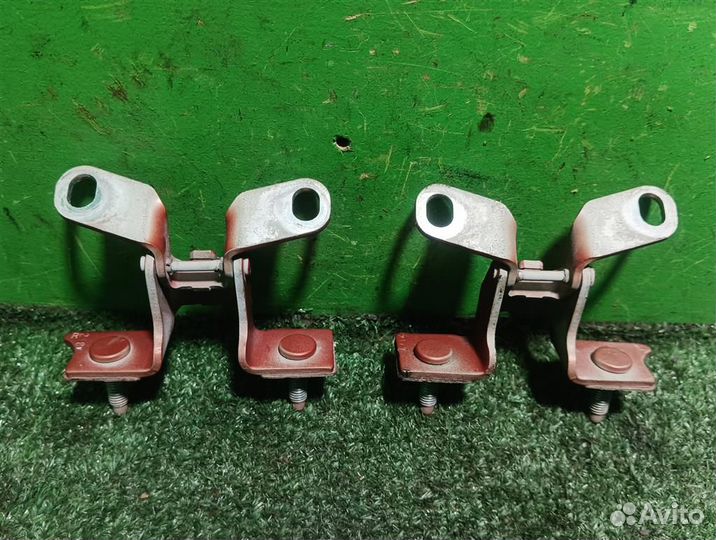 Петля багажника (комплект) Dodge Caliber PM 2008