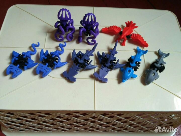 Игрушки из Киндер Джой