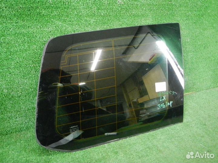 Форточка задняя правая Lexus LX 3 (2007-2015)
