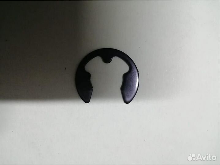 Кольцо стопорное (420845300)