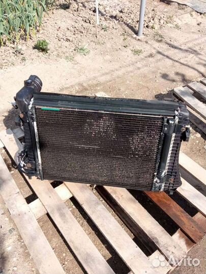 Кассета радиаторов в сборе VW Jetta 5