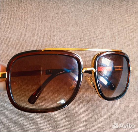 Солнцезащитные очки женские