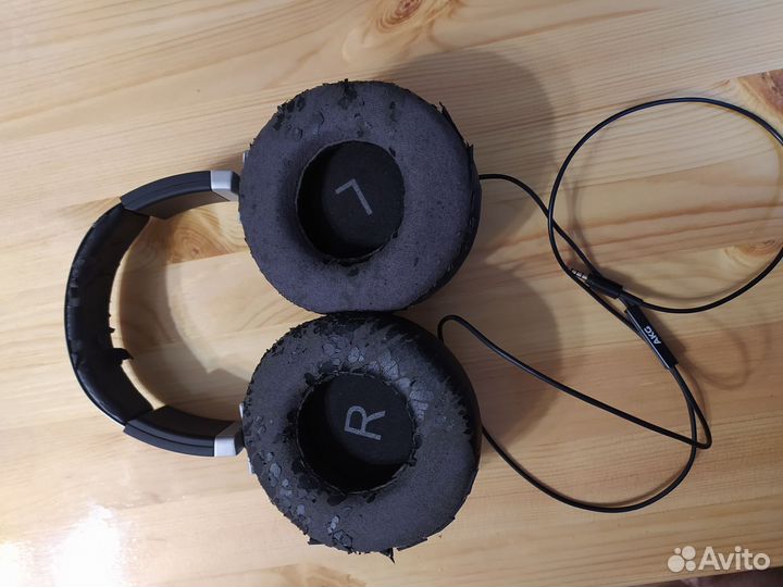 Наушники akg k551