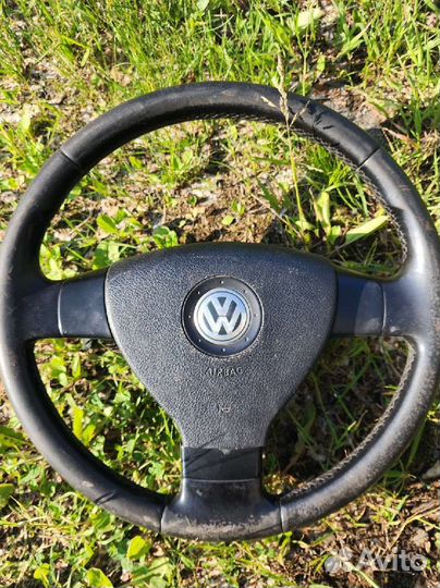 Руль golf 5 caddy 3