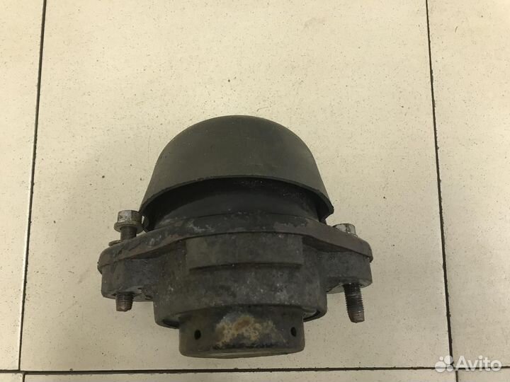 Опора двигателя правая Mohave 2009