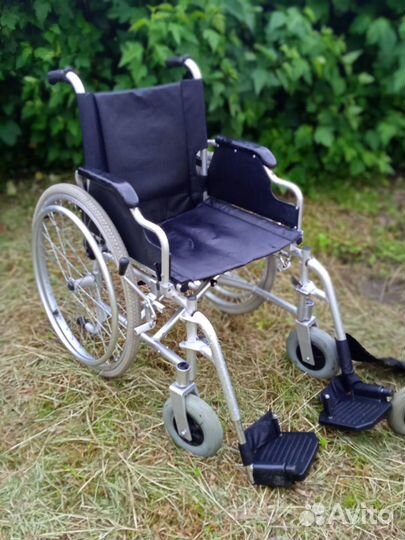 Коляска инвалидная
