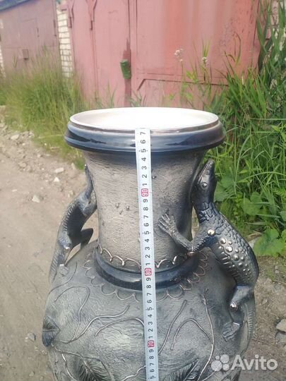 Ваза садовая