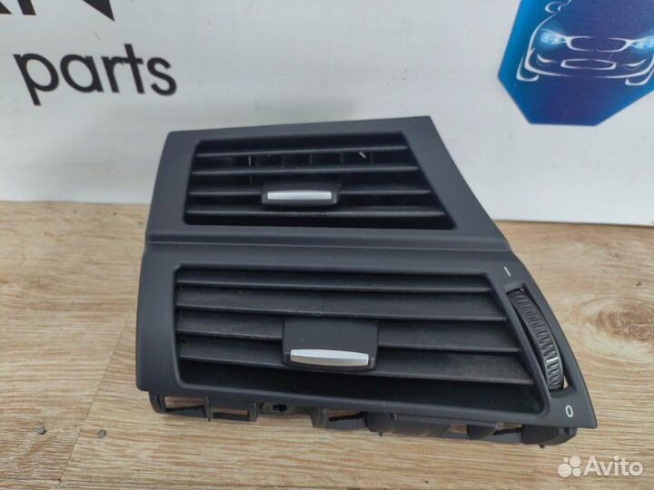 Дефлектор воздушный передний левый Bmw X5 E70