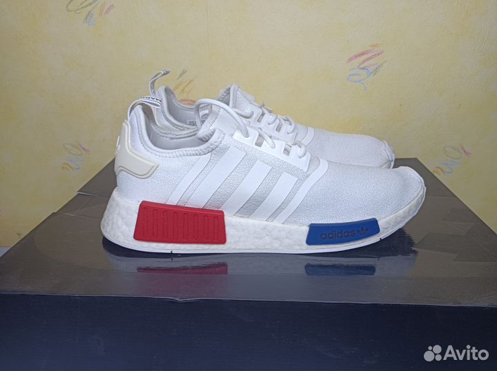 Кроссовки adidas nmd r1