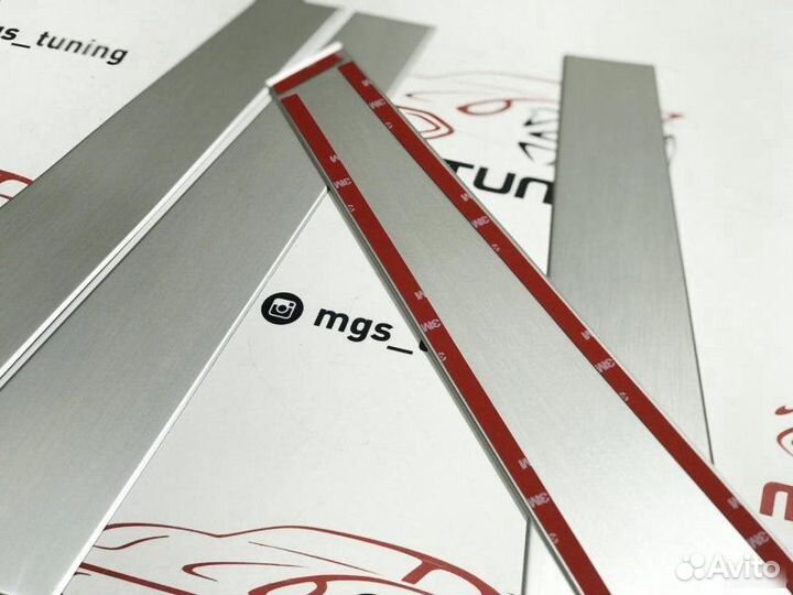 Накладки на стойки дверей Mercedes w222 Maybach