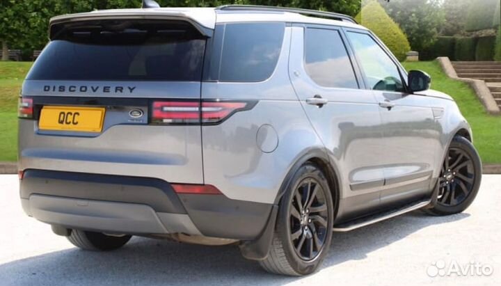 Land Rover Discovery 5