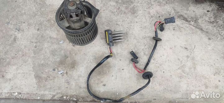 Вентилятор печки Сааб 9-5