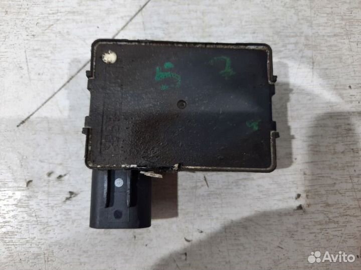 Блок управления без ключевого доступа Mitsubishi