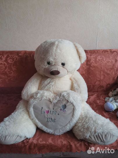 Плюшевый медведь