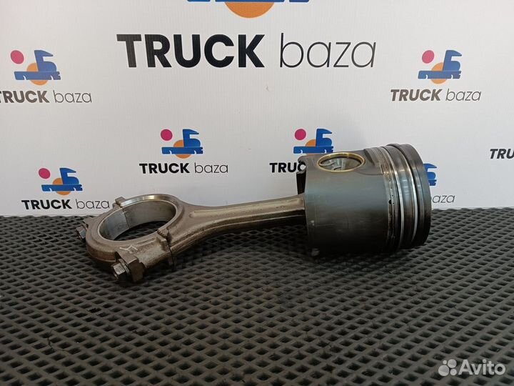 A4570300120 Поршень с шатуном