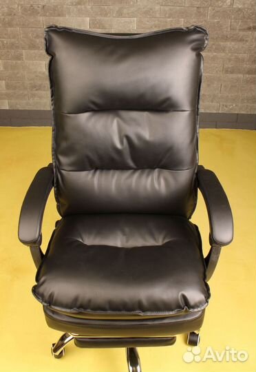 Компьютерное кресло офисное с функцией массажа