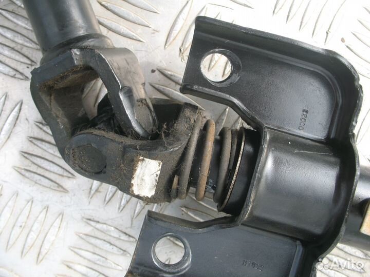 Колонка рулевая Mercedes Benz Vito W638 2.2