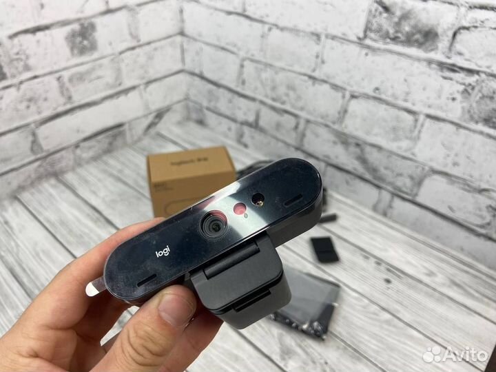 Веб-камера Logitech brio 4k Pro