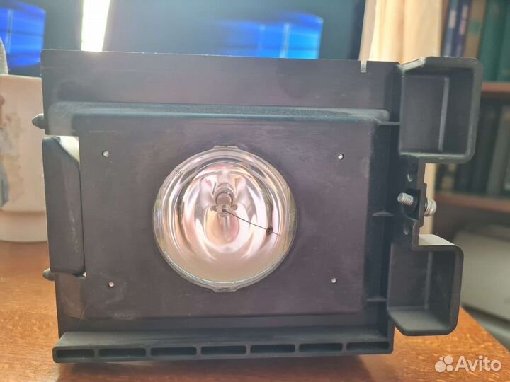 Лампа для проекторного телевизора