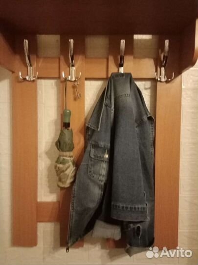 Вешалка и обувница