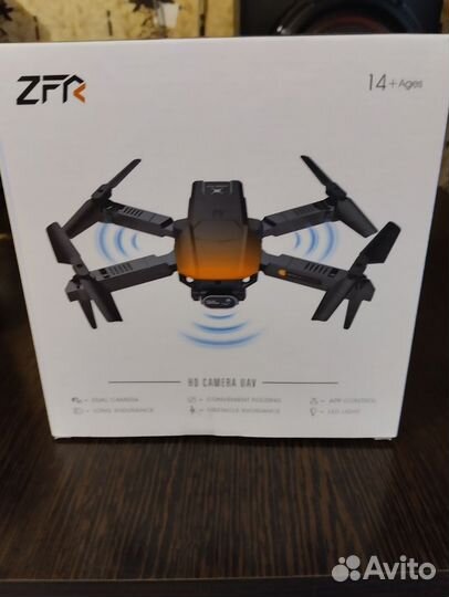 Квадрокоптер дрон с 2 камерами