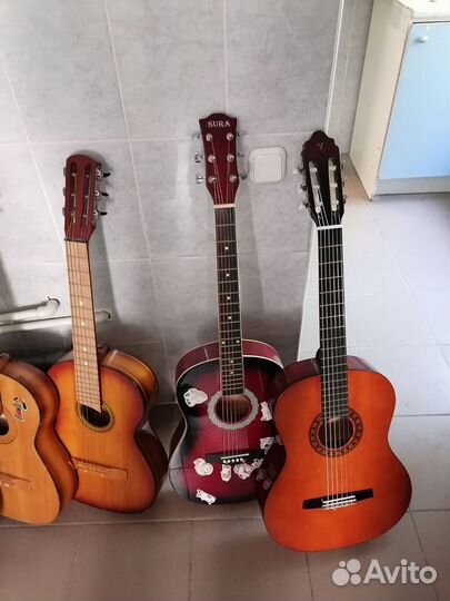 Классические и акустические гитары